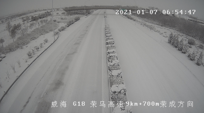 降雪来袭，高速公路关闭背后的真相与警示